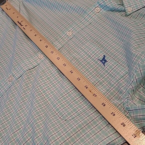 Over under performance  sz S plaid button front and collared shirt - Picture 9 of 9